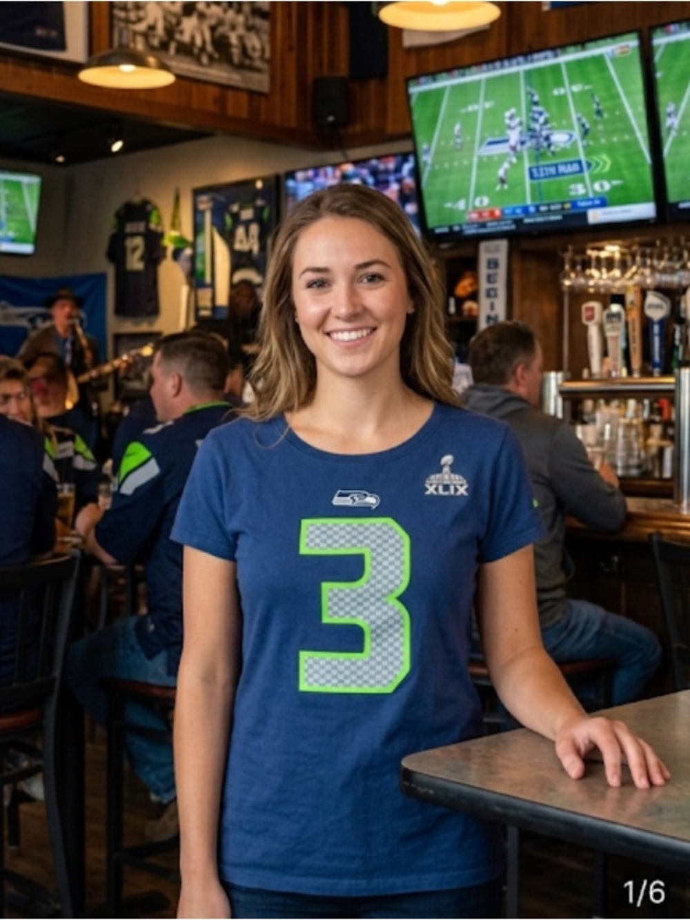 Seattle Seahawks shirt women’s size XS